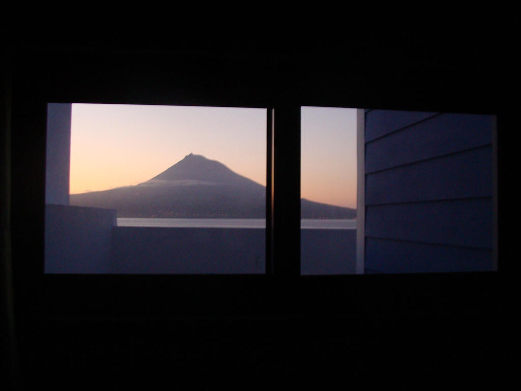 Apartamentos Kosmos Horta  Rum bild